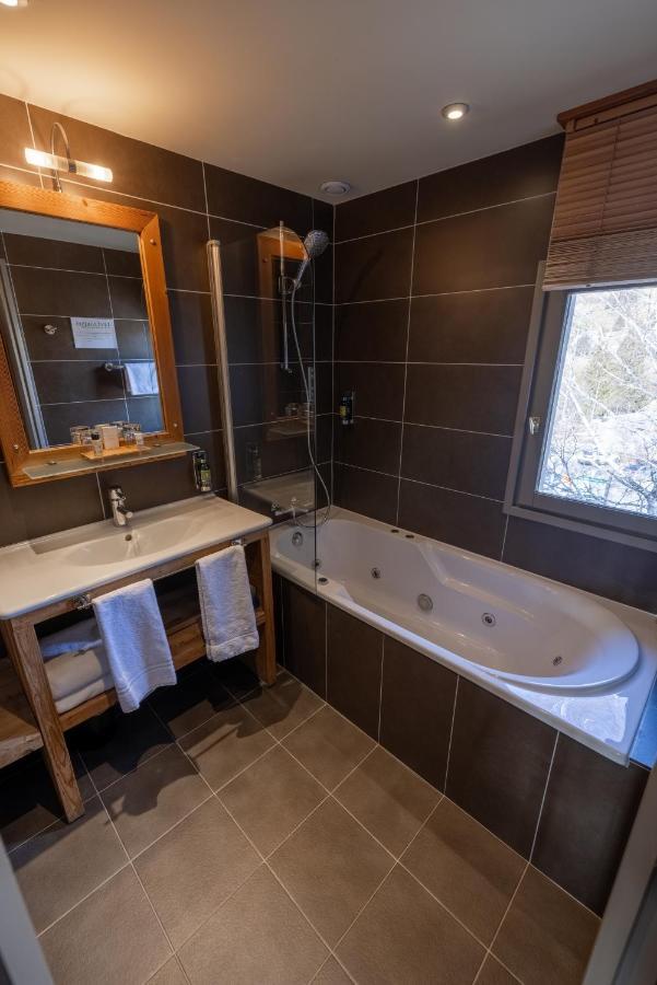 Hotel Et Spa Les Clarines Corrençon-en-Vercors Eksteriør billede